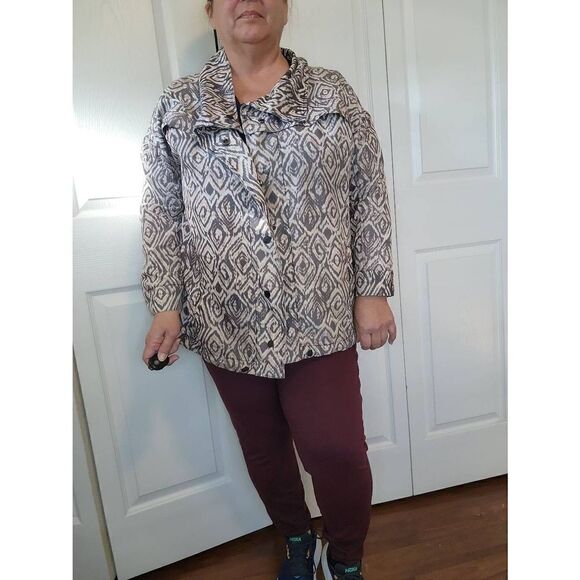 NYDJ Diamond Wood Trench - Picture 2 of 11